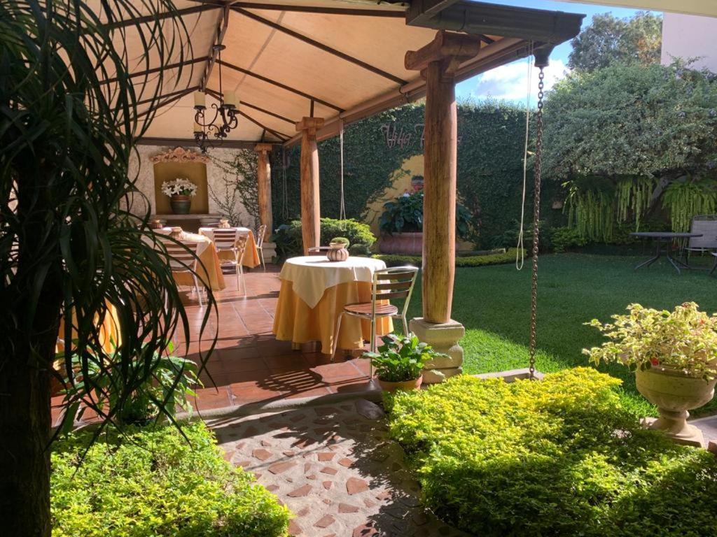 Hostal Villa Toscana Ville de Guatemala Extérieur photo