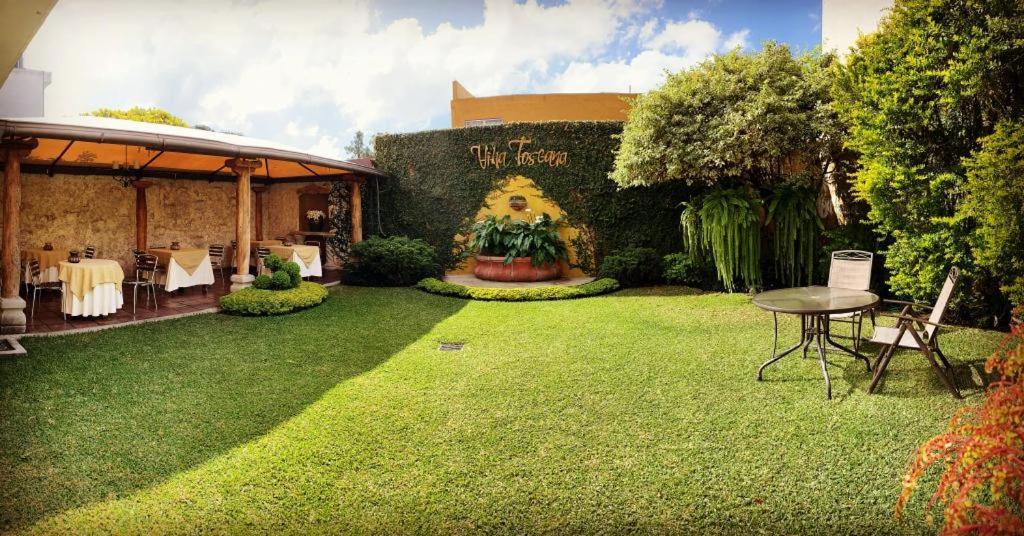 Hostal Villa Toscana Ville de Guatemala Extérieur photo