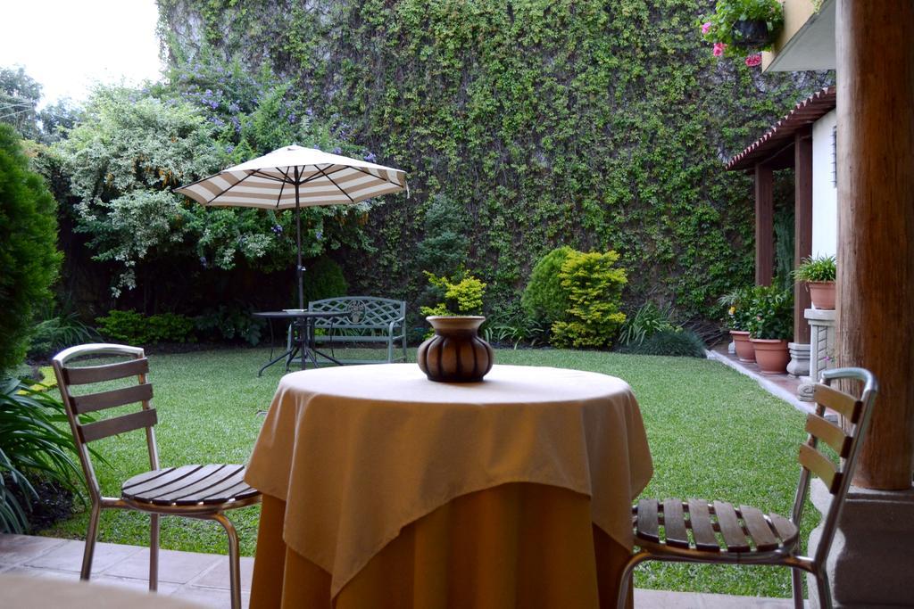 Hostal Villa Toscana Ville de Guatemala Extérieur photo