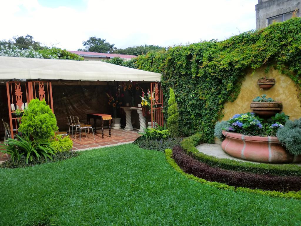 Hostal Villa Toscana Ville de Guatemala Extérieur photo